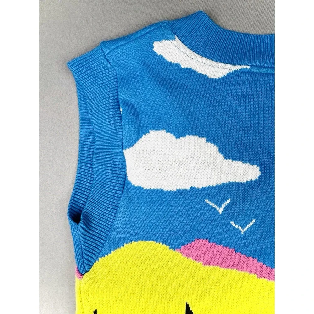 Collusion‎ Women's Size 6 Crop Sweater Vest Landscape